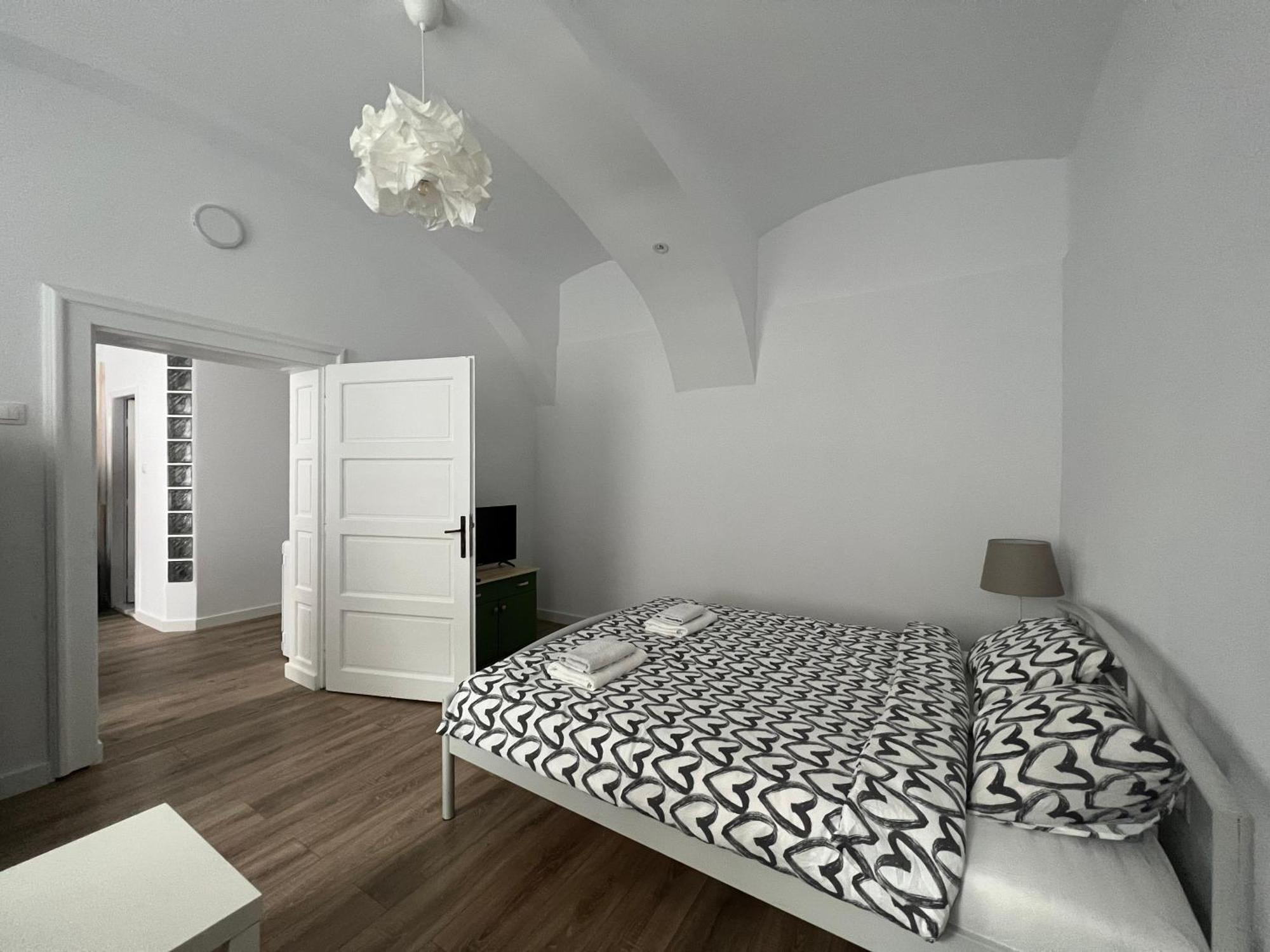 Cosy Home In The Heart Of Old Brasov Exterior photo
